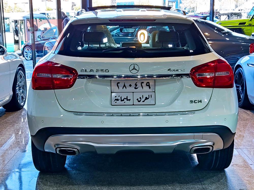 مێرسێدس بێنز GLA